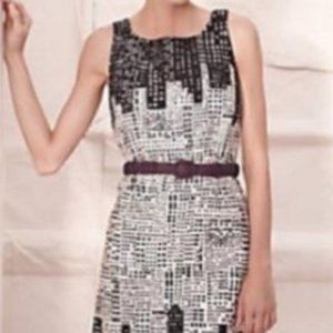 We Love Vera Anthro Cityscape Shift Dress  Sz 2